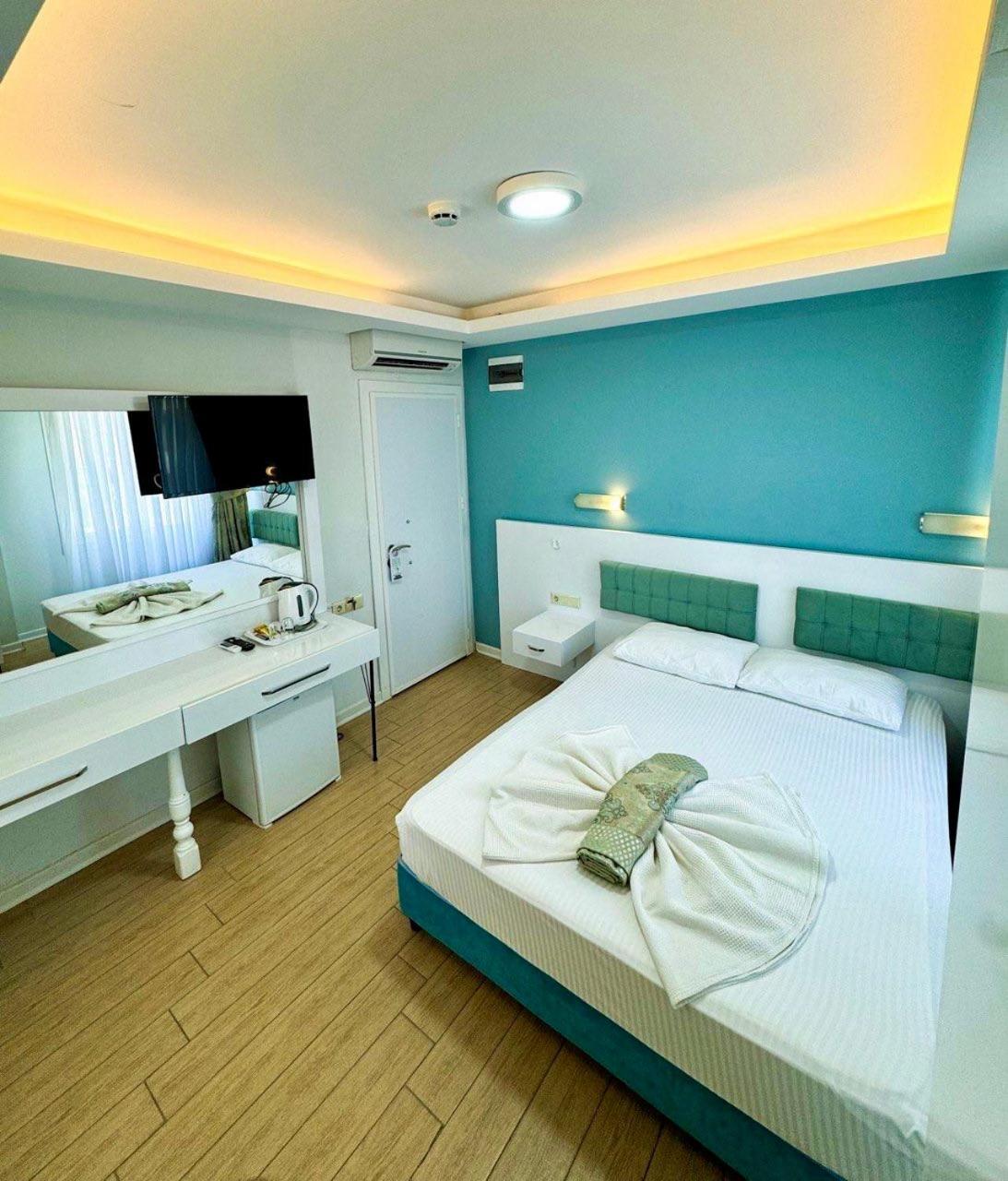 Amsterdam Boutique Kemer